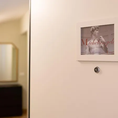 Sant'ambrogio - Michelangelo Apartment *